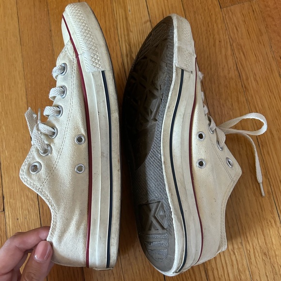 Converse sneakers - Picture 6 of 7